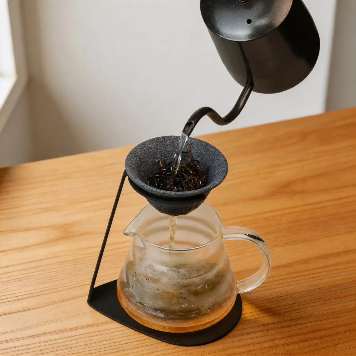Eco Ceramic Pour-Over Tea & Coffee Filter